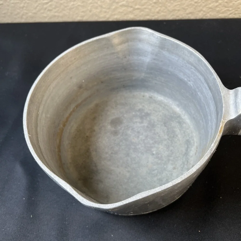 Vintage Wagner Ware 2qt  Sidney -O- Magnalite 4682 Saucepan  No Lid